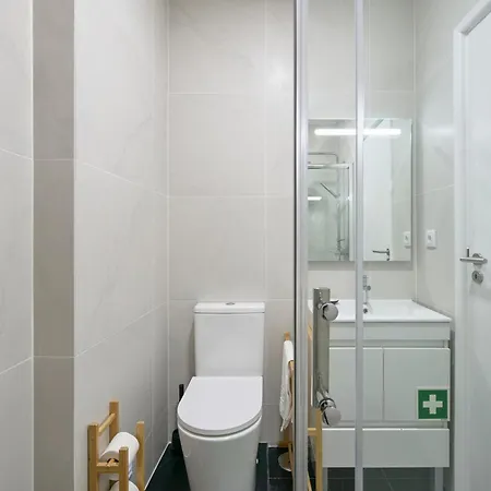 River Birds View, By Timecooler Apartman Lisboa