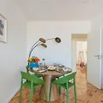 River Birds View, By Timecooler リスボン